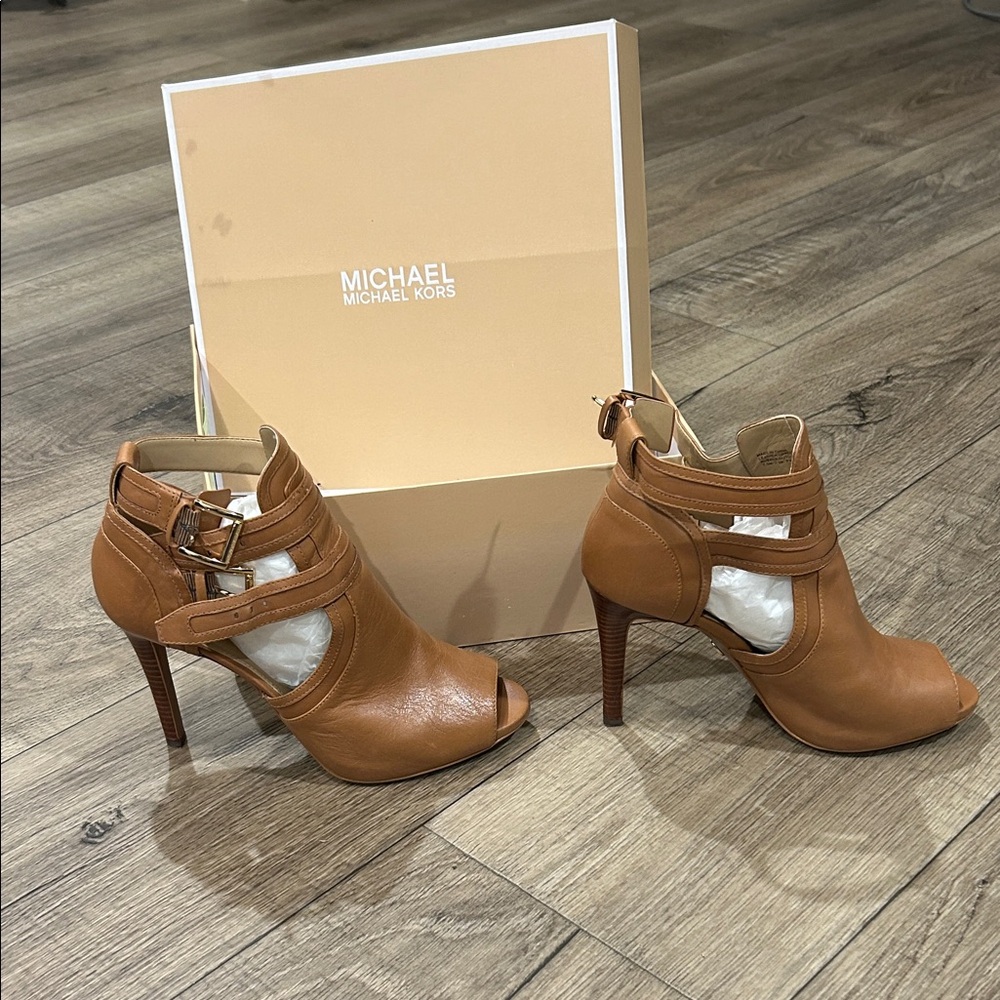 Michael Kors Brown Cutout Heels